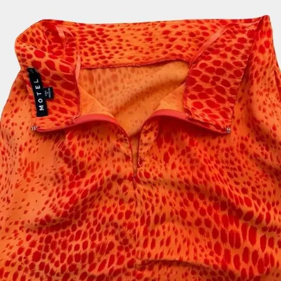 Motel Rocks Womens Two Piece Chelin Crop Top & Skirts Cheetah Tangerine Size XXS - Picture 7 of 11